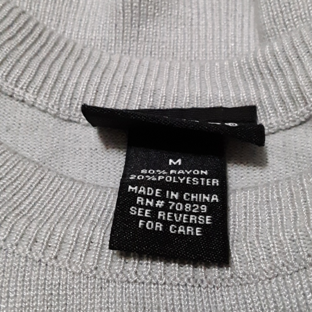 Rue 21 Shark Sweater - Picture 5 of 5